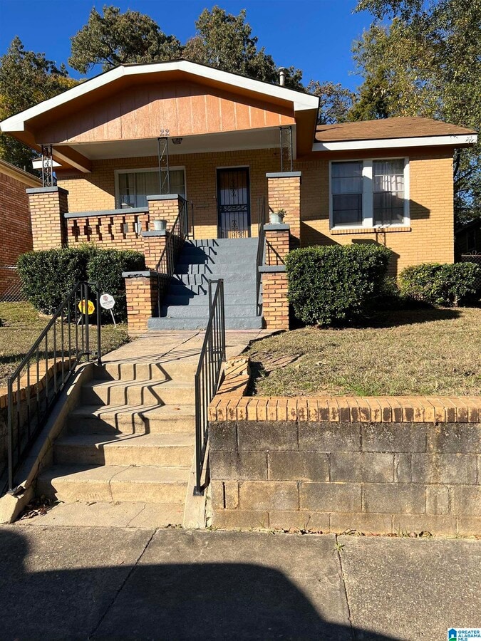 Photo - 22 17th Ave S