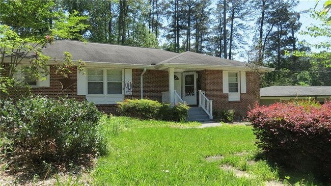 Building Photo - 1137 Citadel Dr NE Rental