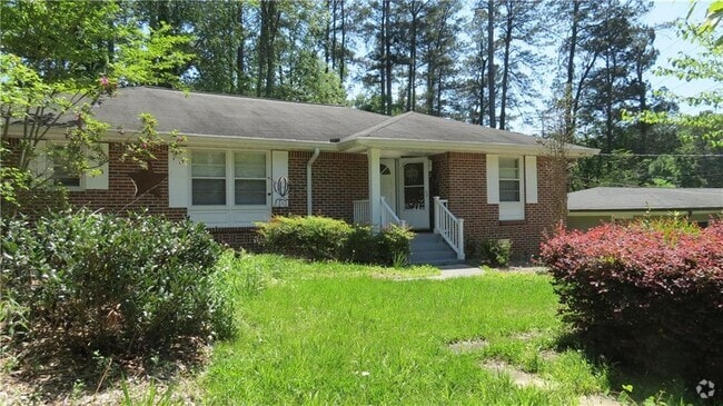 Building Photo - 1137 Citadel Dr NE Rental