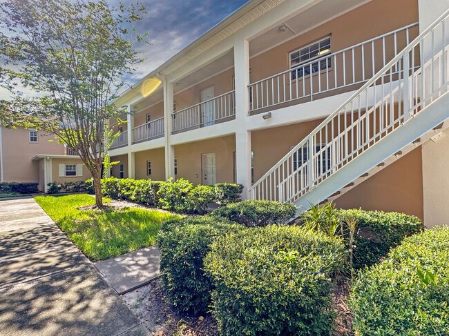 Building Photo - 8300 Bardmoor Blvd Rental