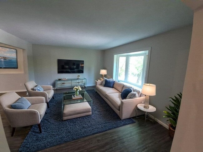 Photo - 6386 Taylor Rd