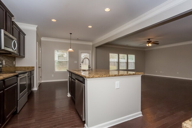 Photo - 229 Klinetop Dr