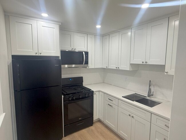 Photo - 101 Robertson Ave Unit 1 FL