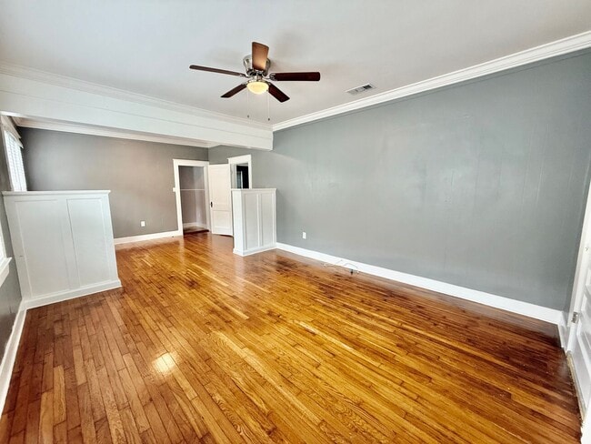 Photo - 2BR Home with Sunroom & Extended Driveway