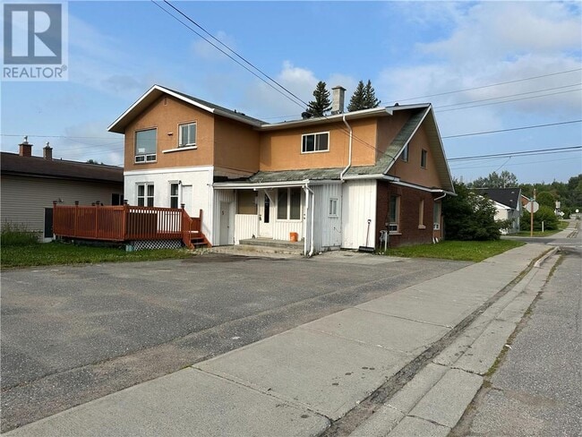 Photo - 244 Whittaker St Unité # 2