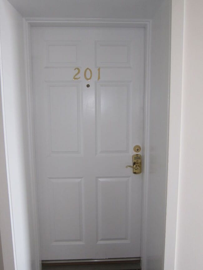 Photo - Peregrine 224 Unidad 201