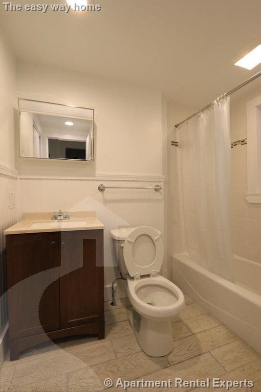 Photo - 2 Central St Unit #1