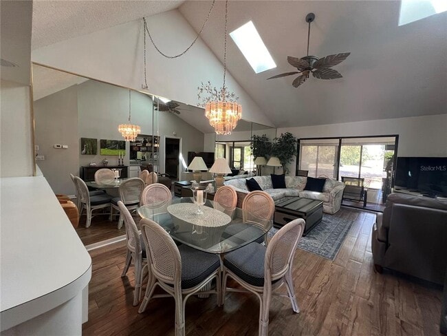 Photo - 9303 Golf View Dr