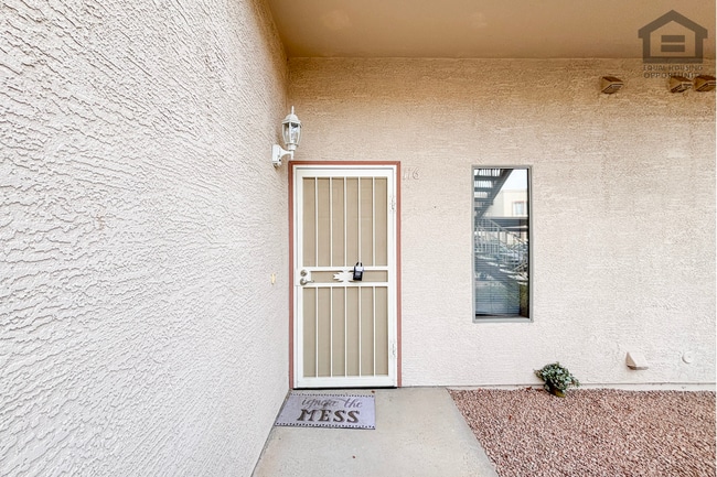 Photo - 2Bed/2Bath Furnished Ground Floor Apartment at University/Sossaman! Move-In Ready on 11/05/2026! Unit 116