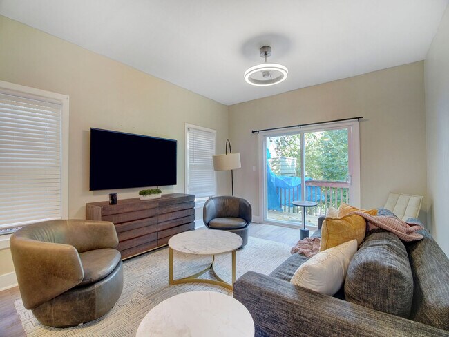 Photo - 24 Britton St Unidad SI FL2-ID1501172P