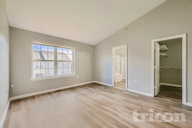 Photo - 4633 Sherwood Mills Rd