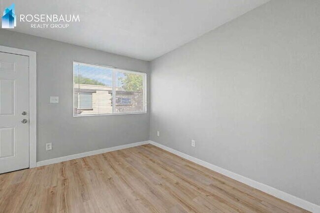 1925 W Village Dr Unit 2