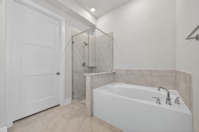 Photo - 24114 Blooming Daisy Cir