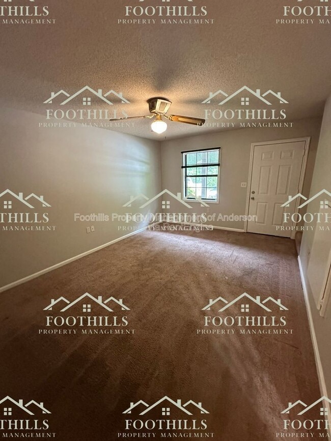 Photo - 119 Woodland Dr