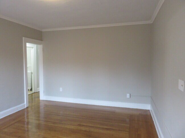Photo - 30 Platt St Unit 2