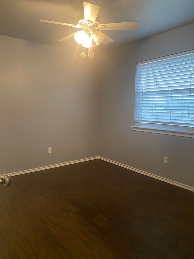 Photo - 150 Hunters Cir