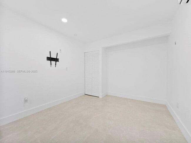 Photo - 19850 Franjo Rd