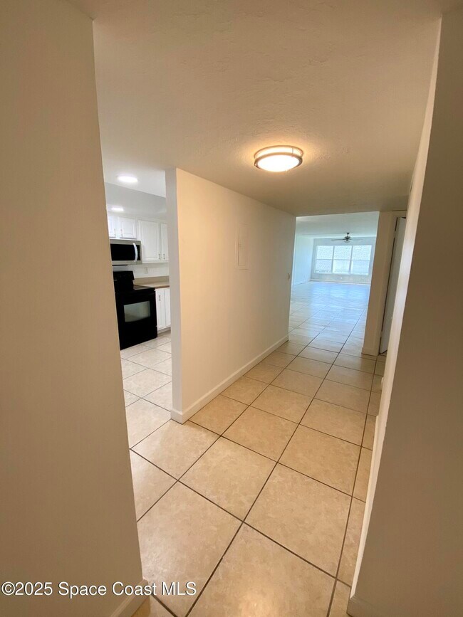 Photo - 325 Tangle Run Blvd Unidad 1125