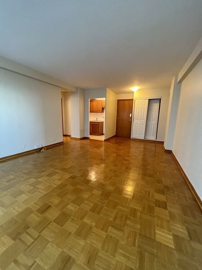 Photo - 4180 N Marine Dr Unidad 1003