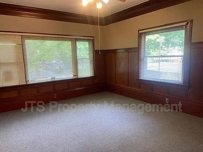 Photo - 1015 27th St