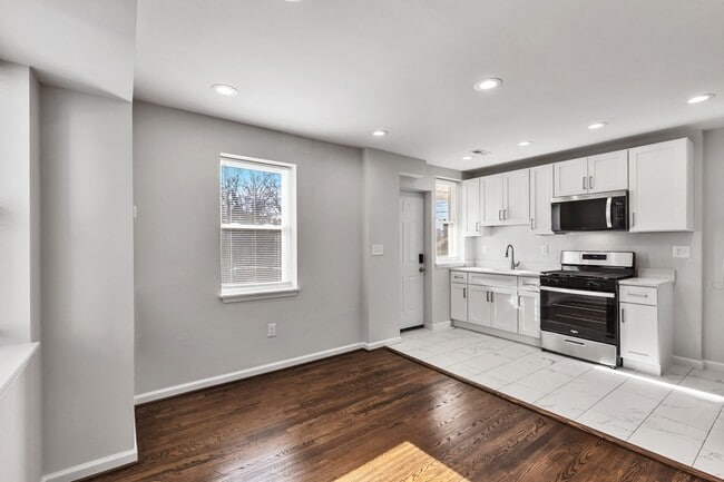 Photo - 2301 Riggs Ave