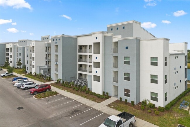 Photo - 3151 Paradox Cir