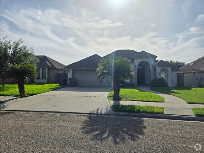 Building Photo - 3711 Timberwood Dr Rental