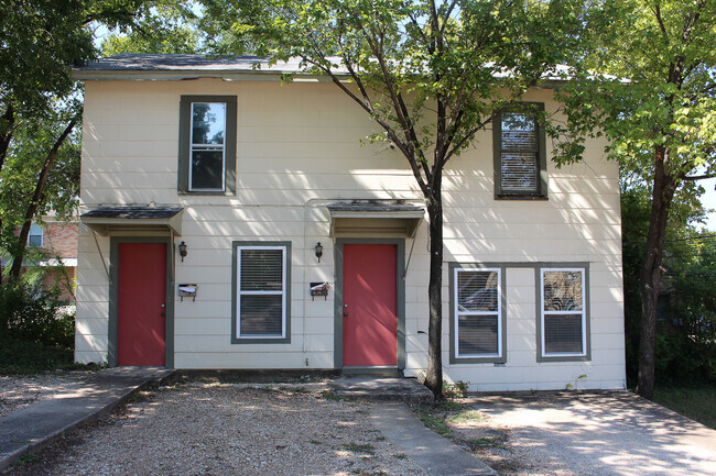 Building Photo - 3305 Grooms St Unit B Rental