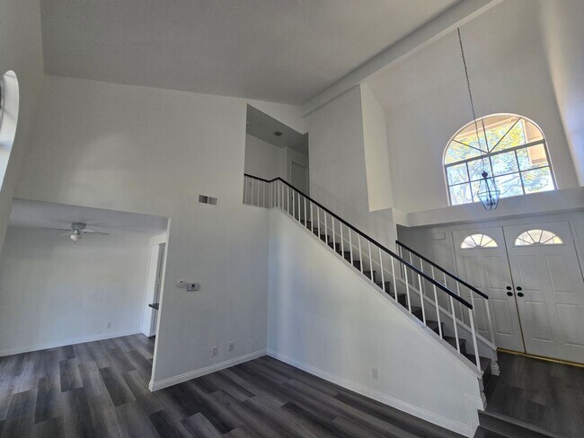 Photo - Whispering Hills: 2 Bed 1.5 Bath Attached Townhouse