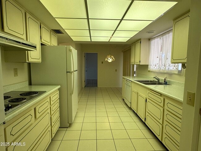 Photo - 13203 W Allegro Ct