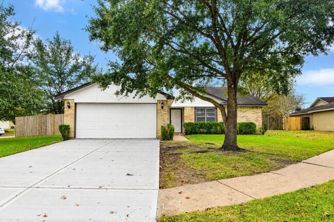 Building Photo - 14203 Long River Ct