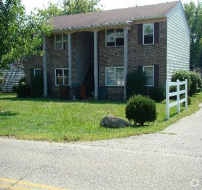 Building Photo - Large 2 bedroom apartment with washer/drye... Unit 1459-B