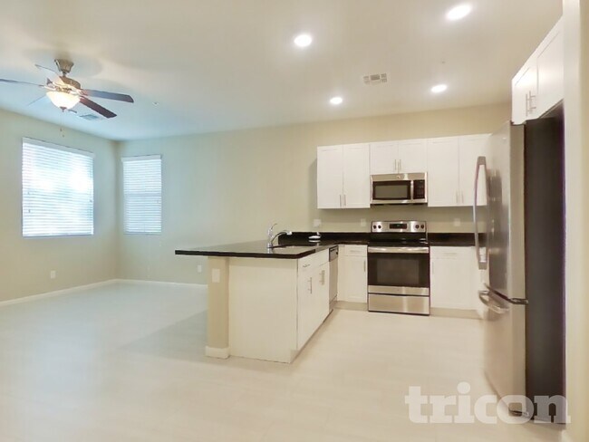 Photo - 12573 W Hummingbird Terrace