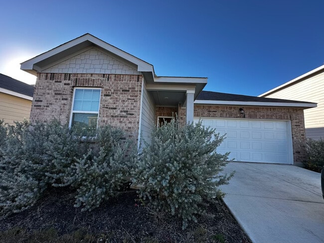 Photo - 14432 Woodland Vly