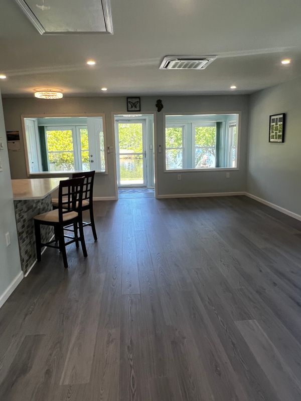 Photo - 106A Edinburgh Ln
