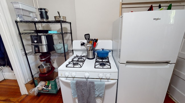 Photo - 7 Eustis St Unit 1R