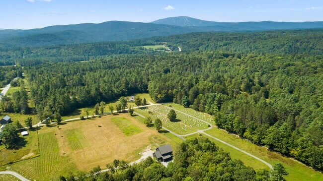 Photo - 896 Melendy Hill Rd