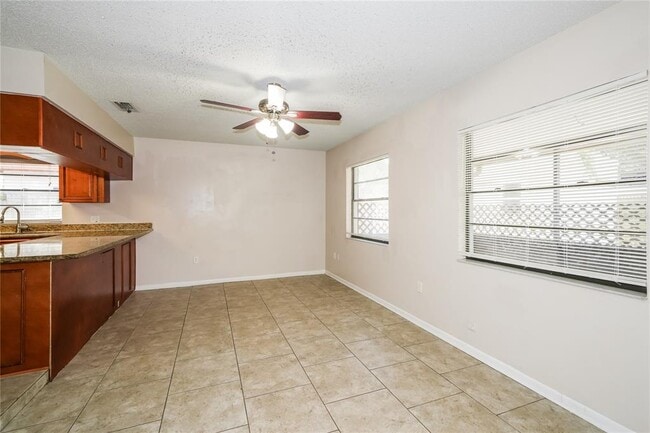 Photo - 4601 E Serena Dr