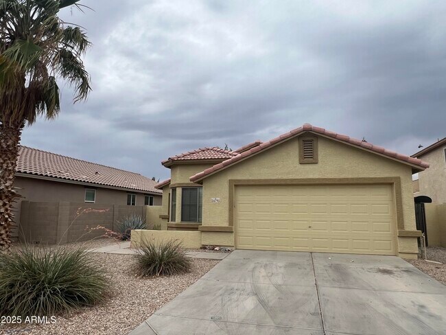Photo - 24795 W Wayland Dr House