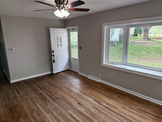 Photo - 1527 Fulton Ct