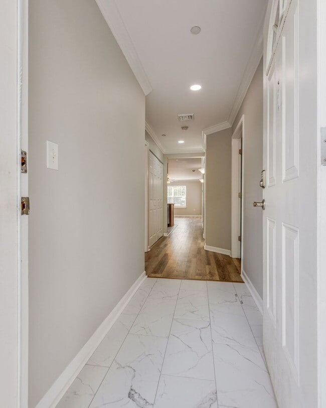 Photo - 2008 Millenium Pl Unit 109