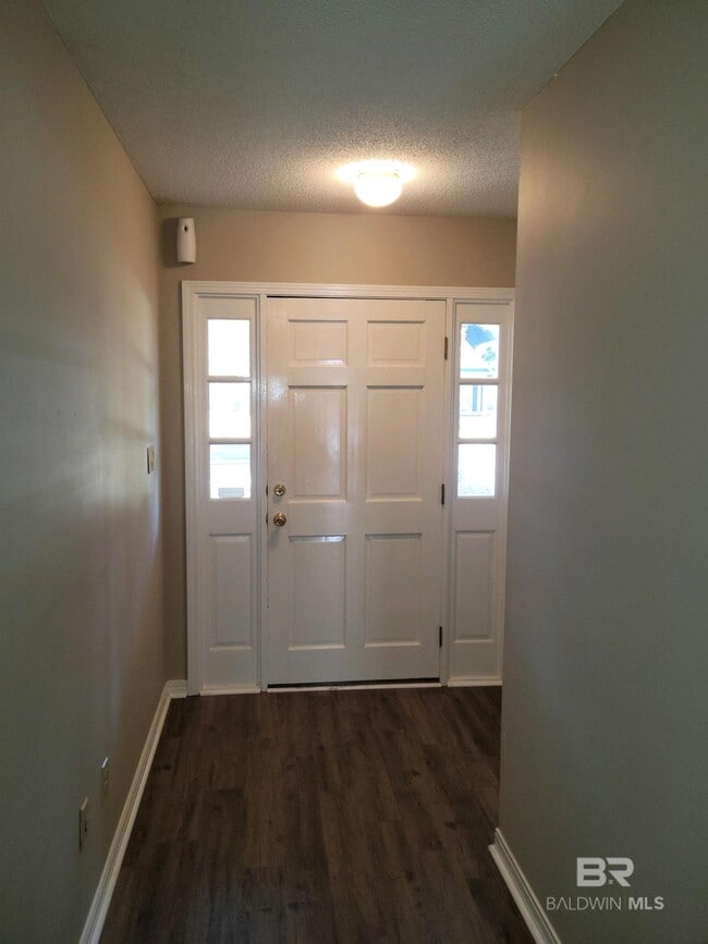 Photo - 459 Ridgewood Dr