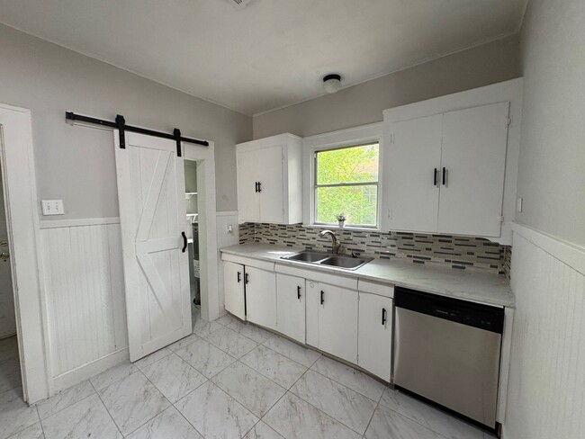 Photo - Updated Farm House in Central Waco