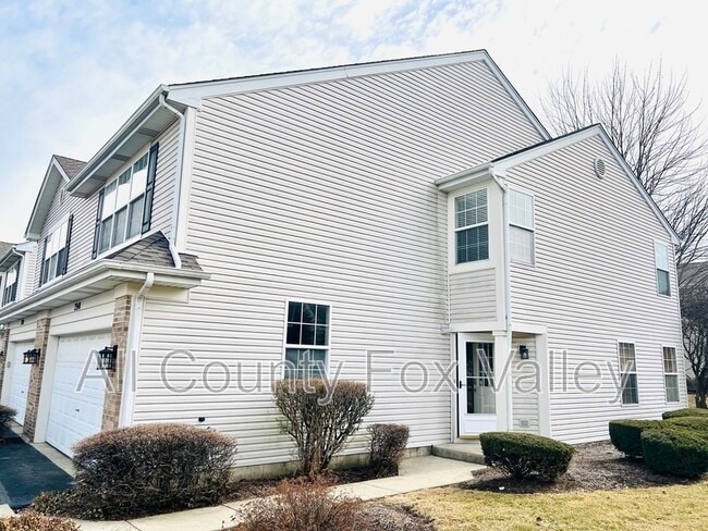 Photo - 2340 Stoughton Cir