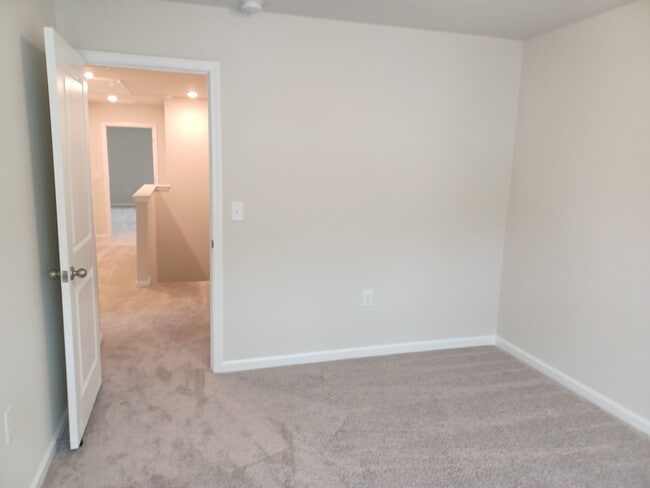 Photo - 1006 Depot Dr