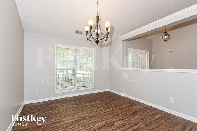 Photo - 42 Kades Cove Dr