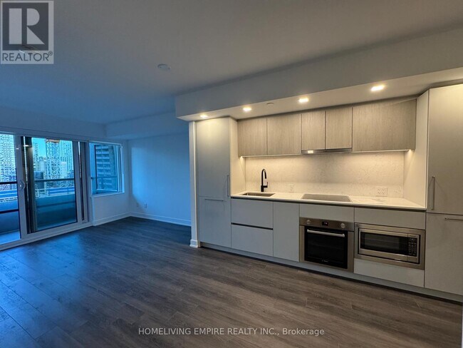 Photo - 609 Sherbourne St Unit 1001