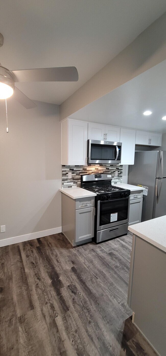 Acacia Park Apartments