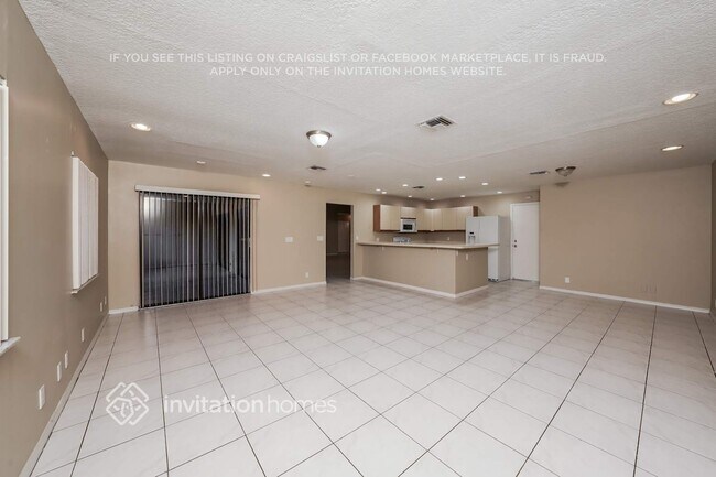 Photo - 301 SW 27th Ave