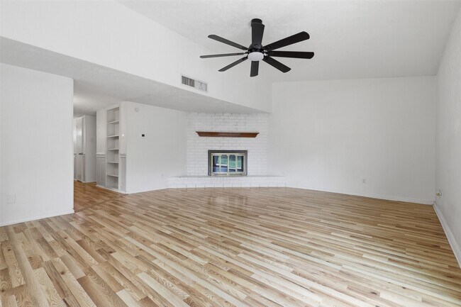 Photo - 4035 Cypressdale Dr